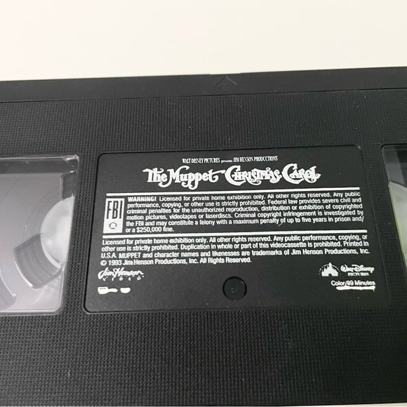 The Muppet Christmas Carol VHS - Picture 16 of 16